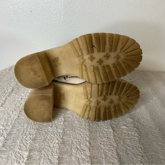 Free People Women’s 6 (36) Hames Chelsea Boots White Leather Chunky Heel - Picture 8 of 15